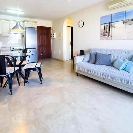 In With Panoramic Views Apartament