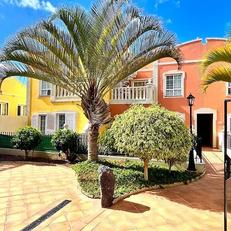 In With Panoramic Views *