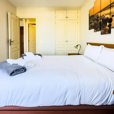 In With Panoramic Views アパート パルム・マール