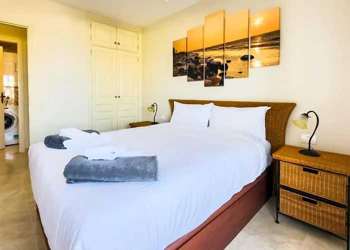 In With Panoramic Views Apartment *