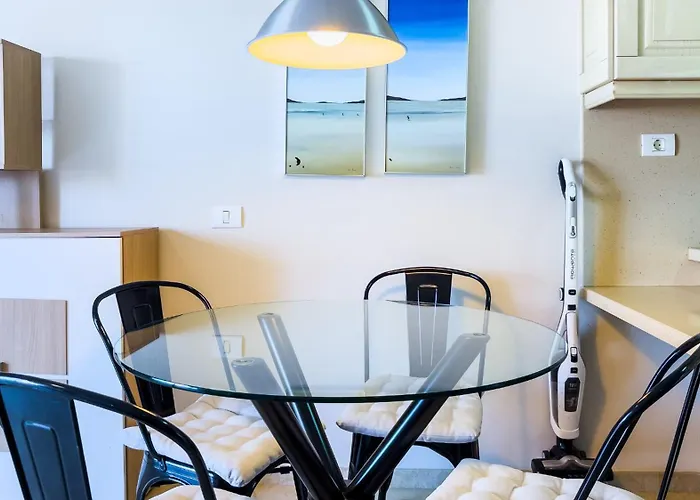 In With Panoramic Views