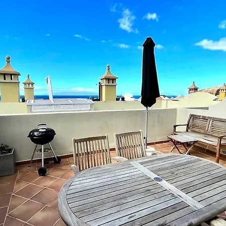 In With Panoramic Views 滨海帕尔姆