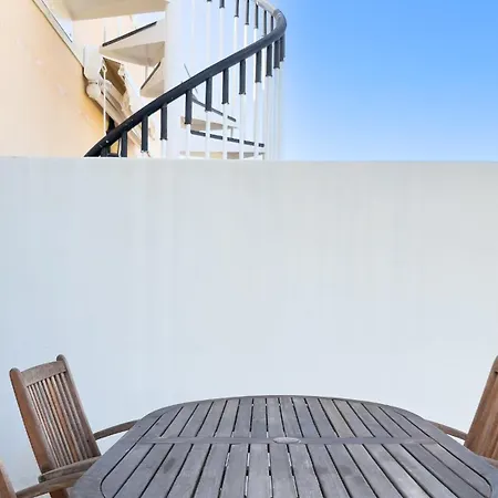 شقة In With Panoramic Views بالم مار
